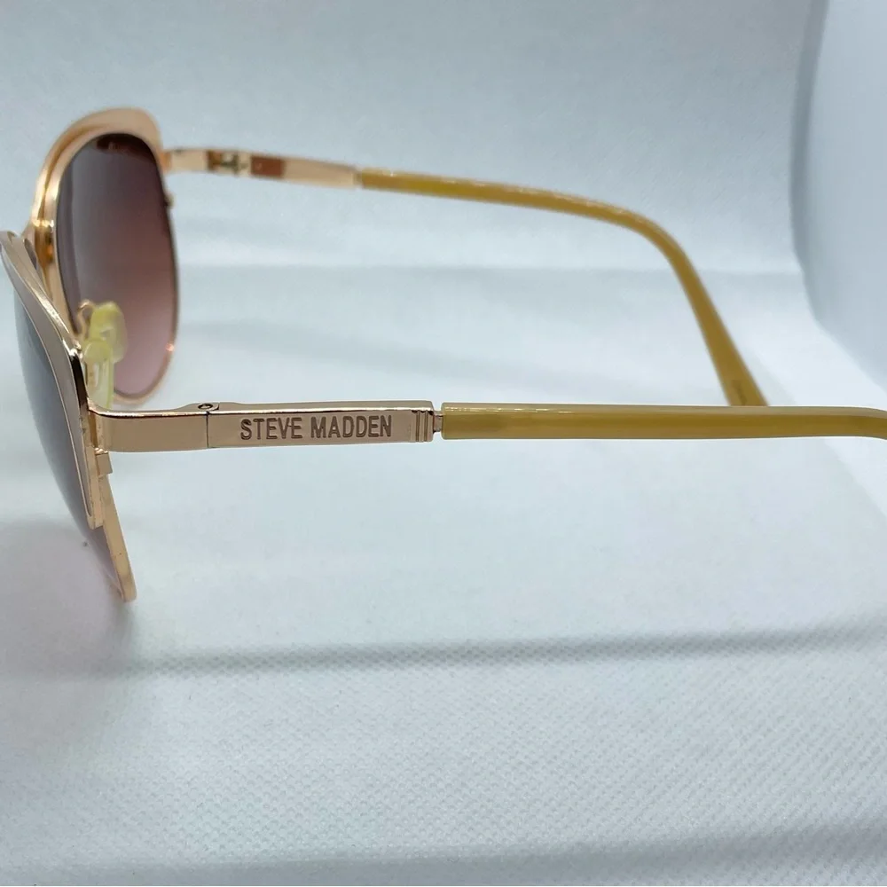 Steve Madden Sunglasses Gold Fashion Women’s